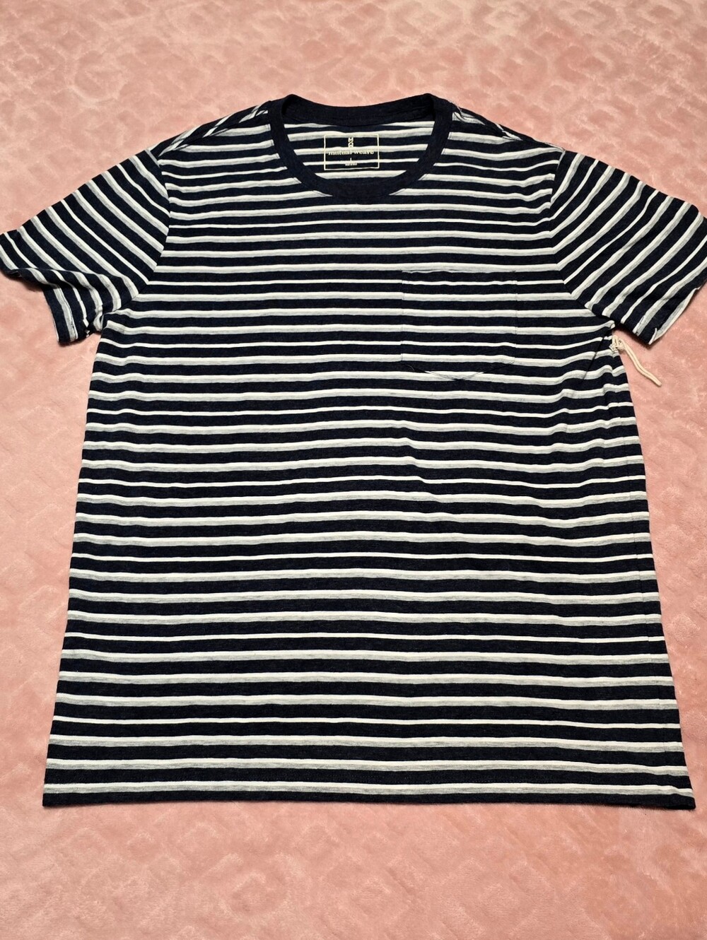 Mutual Weave Stripe T-Shirt Mens Size Large Black Grey White Pattern Tee NWOT